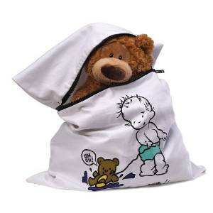 Teddy Needs a Bath Laundry Bag